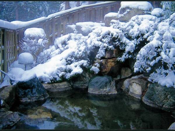 【露天風呂（冬季）】