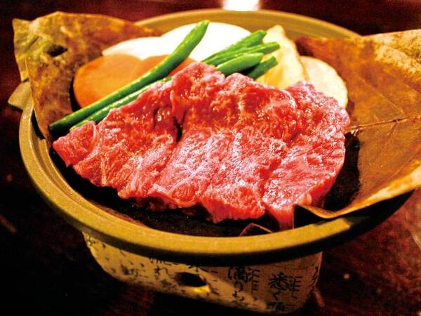 【飛騨牛会席/例】飛騨牛は陶板焼きで♪