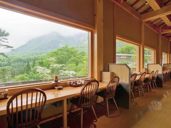 【食事会場/例】