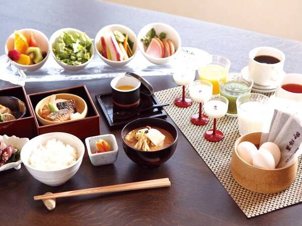 朝食バイキングをご用意!/例