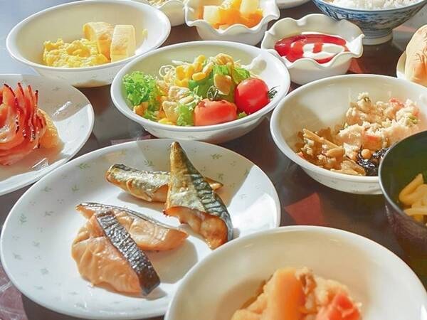 朝食もバイキング/例