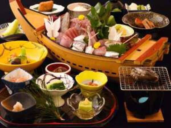 新鮮地魚お刺身＆鮑踊焼＆金目鯛煮付け（切り身）/一例