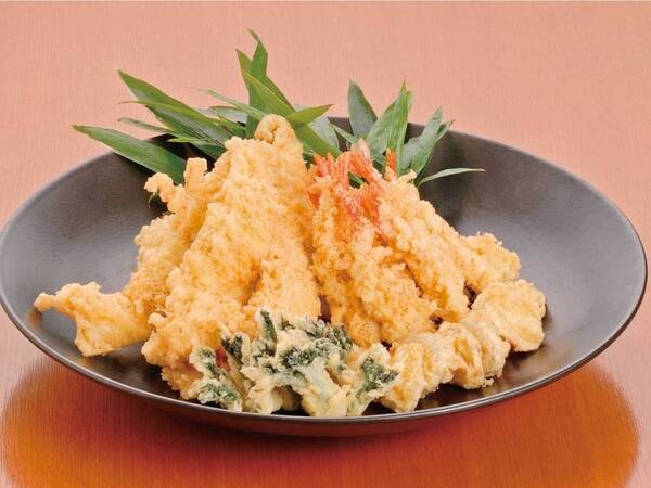 【バイキング/例】揚げたて天ぷらも食べ放題!