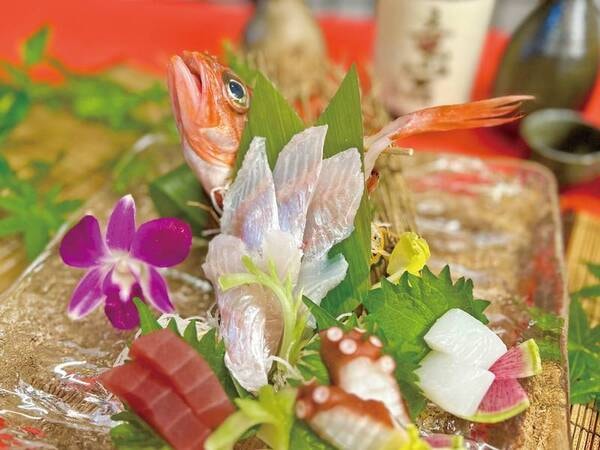 【夕食/例】鮮魚のお造り