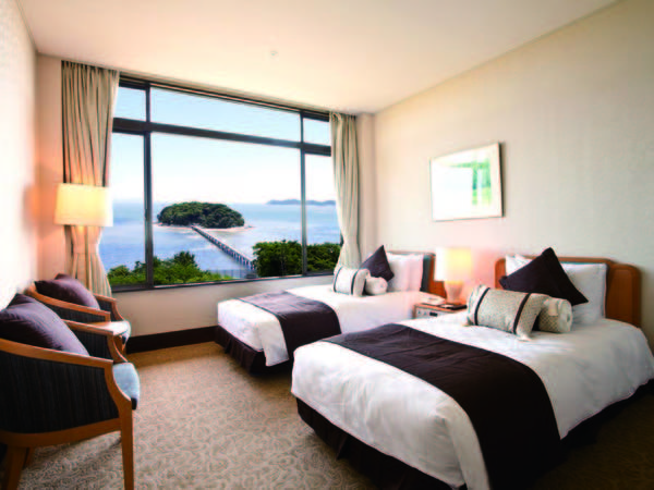 竹島と三河湾を望み、過ごす贅沢なひと時／海側客室例