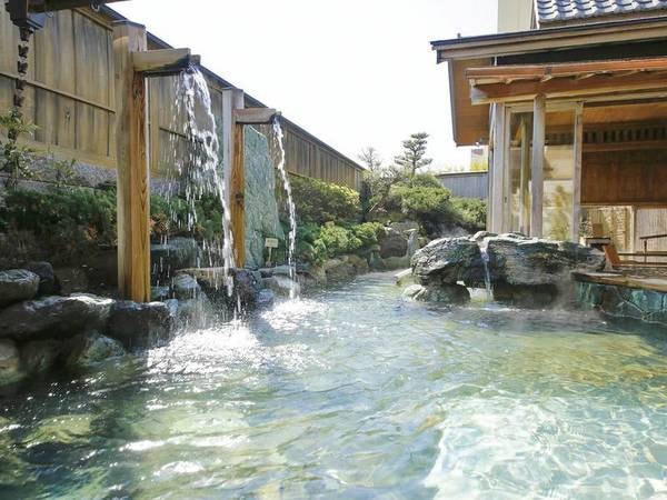 【庭園露天】寝湯・歩行湯・打たせ湯など湯めぐり