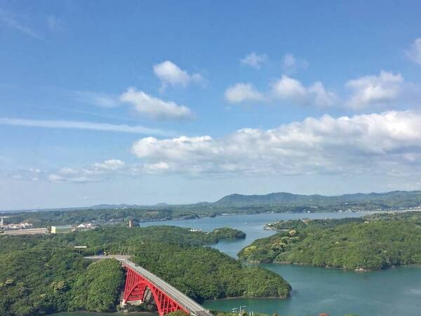 【眺望】目の前には美しい的矢湾