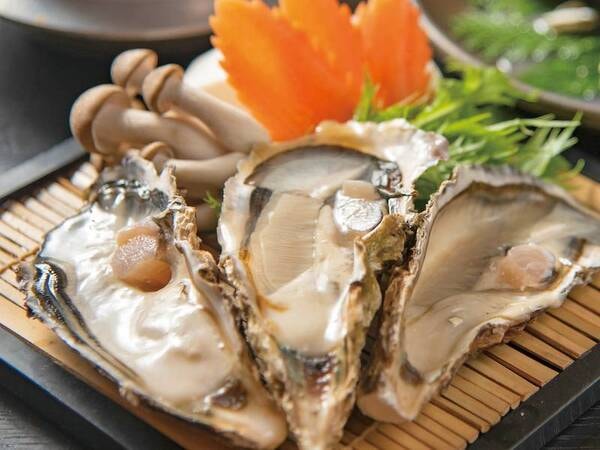 【夕食/例】11~3月は三重県磯村産のブランド牡蠣料理をご用意