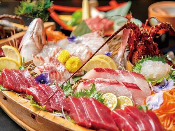 【夕食/例】伊勢海老&真鯛姿造り入り舟盛 ※写真は4名様用