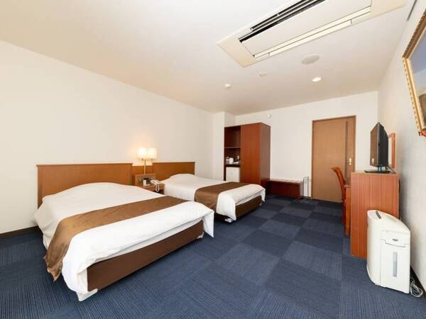 琵琶湖を望む、30平米洋室へご案内/例