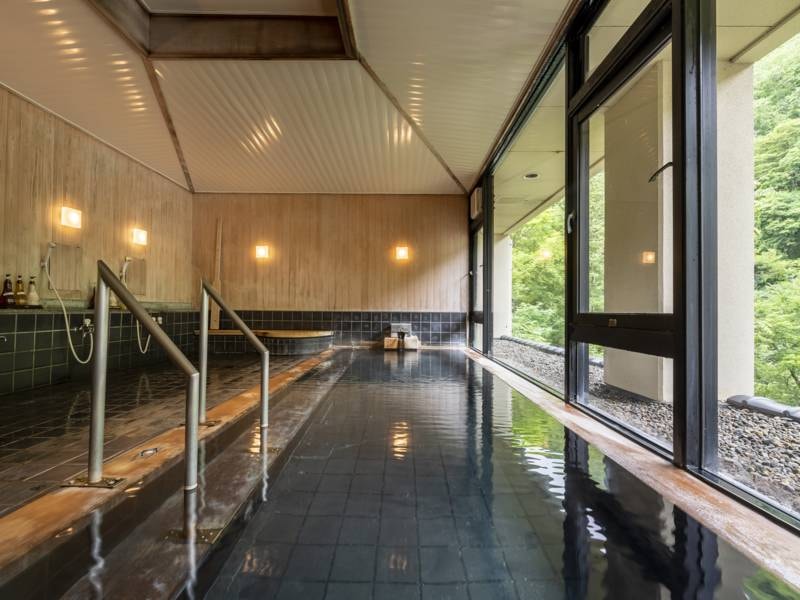 大浴場「金竜窟の湯」