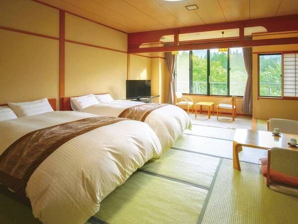 【J-Styleヴィラ/和ベッド14.5畳/例】広々とした空間にベッドを配した和モダンな客室。窓からは大自然の眺めを満喫できる