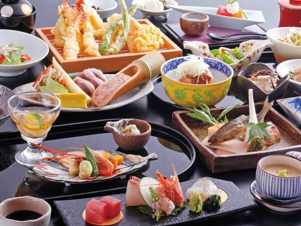 京おばんざい、旬の天麩羅など(夕食/例)