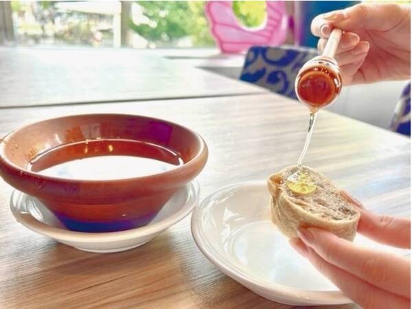 【朝食/例】好評の巣蜜