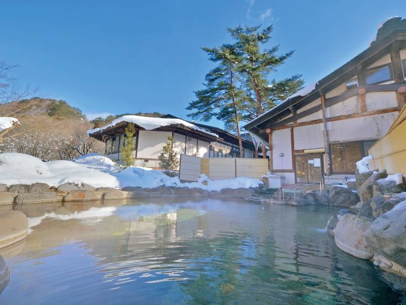 【大浴場「とよさわ乃湯」】※清流館と優香苑は廊下で繋がっています。