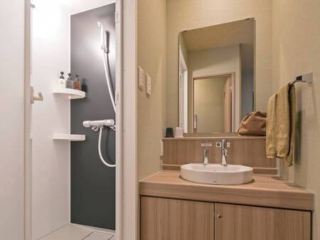 シャワーブース/例