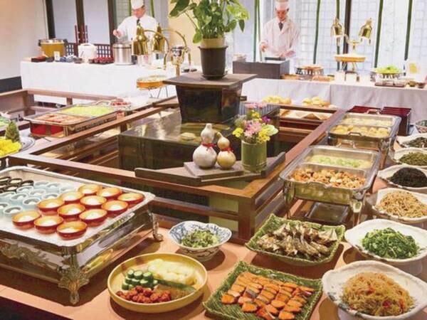 【朝食／例】和洋約50種のバイキング