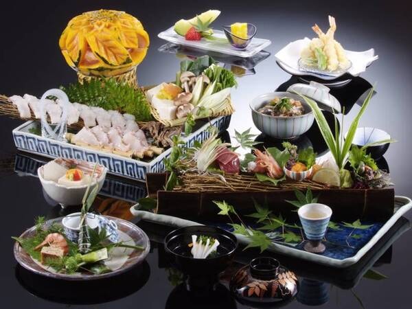 但馬牛付き!滋味会席/例 ※写真は初夏の料理一例