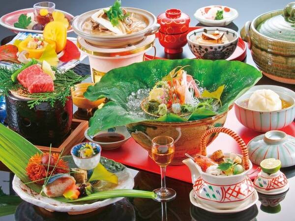 但馬牛付き!滋味会席/例 ※写真は秋の料理一例