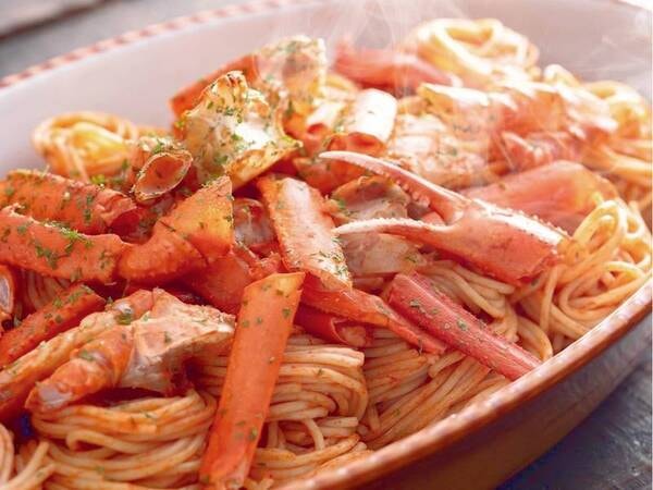 【2025年11月1日～2026年3月20日】冬のごちそうバイキング（蟹のトマトソースパスタ）