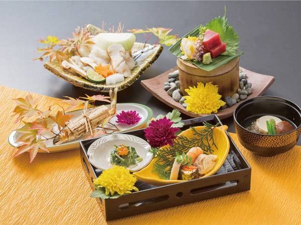 季節の会席(夏の一例)