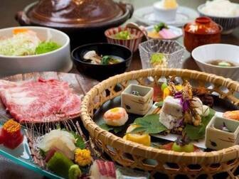 由布院温泉　由布の癒　友里／【夕食/一例】季節の食材を活かしたお料理