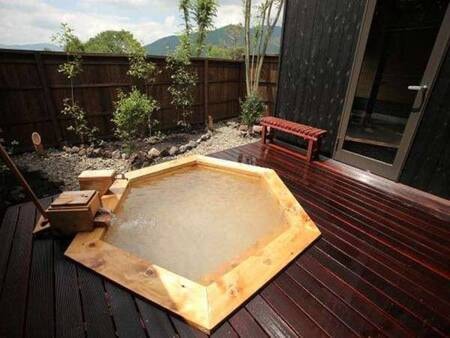 【檜-客室露天風呂/一例】