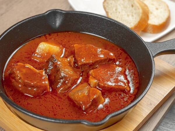 【丸峰特製ビュッフェプラン/例】福島県産牛の赤ワイン煮込み