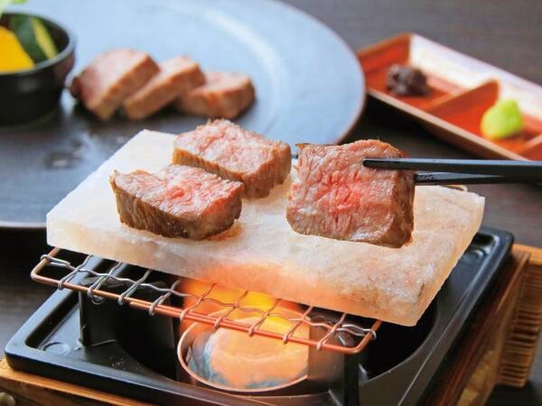 【スタンダードコース『雅』/例】牛ステーキがメイン！自慢の鉄板焼を愉しむコース