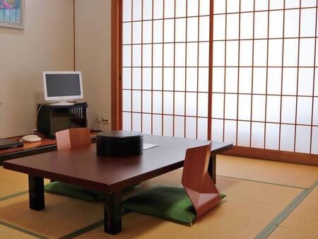 1階 和室8畳/ユニットバス付/例