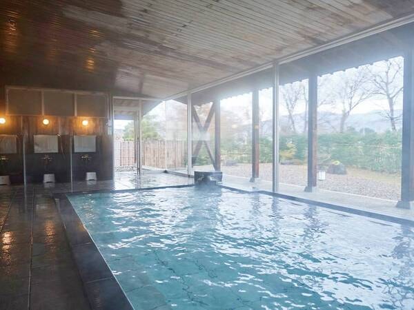 高松の湯：大浴場
自家源泉100%使用した天然温泉