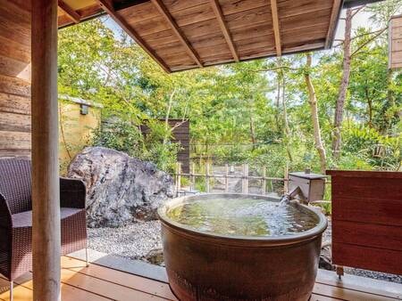 露天風呂付客室/101号室の例