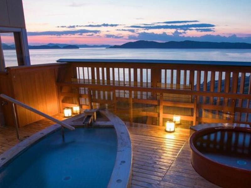 【露天舟風呂】夕陽を眺めながら美肌の湯でゆったりと