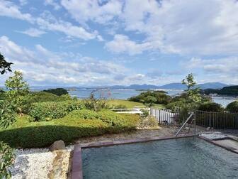 ホテルサンリゾート白浜/【露天風呂】白浜温泉を眺望と共に楽しむ