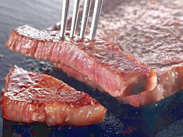 サーロインステーキ/例※ステーキは調味牛脂を注入した加工肉です