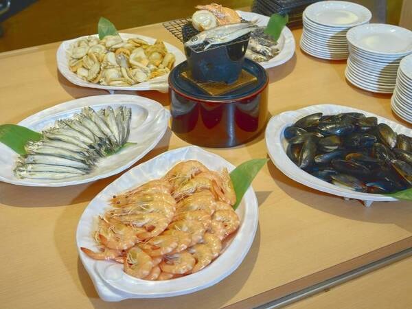 海鮮焼き 自分のテーブルで焼き上げる