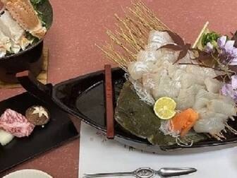 三朝温泉　後楽／鳥取県の県魚ヒラメ姿造りと鳥取和牛会席/例