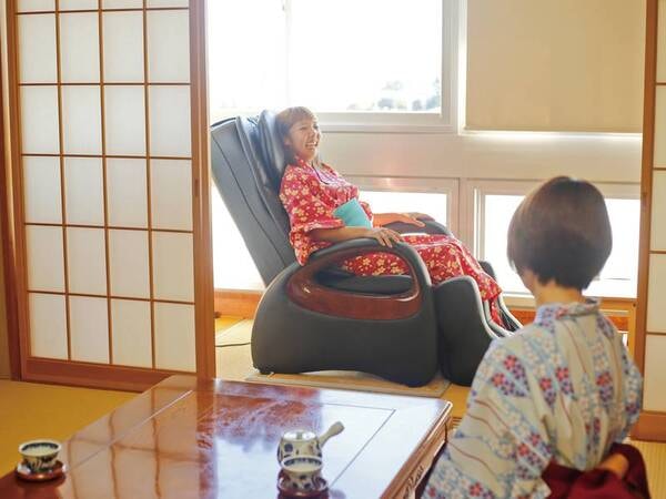 全室マッサージチェア完備