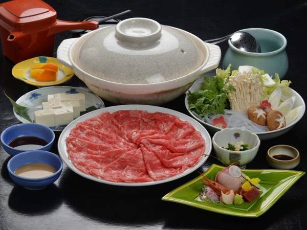 国民宿舎 山紫苑の 牛しゃぶ 温泉 鍋 冬はやっぱりお鍋が食べたい 鳥取黒毛和牛をしゃぶしゃぶで贅沢に 5 909円 新館洋室 禁煙 ゆこゆこ