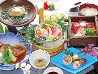 浜村温泉 魚と屋/【あわび&和牛せいろ蒸し/例】 豪華2大味覚が味わえます !