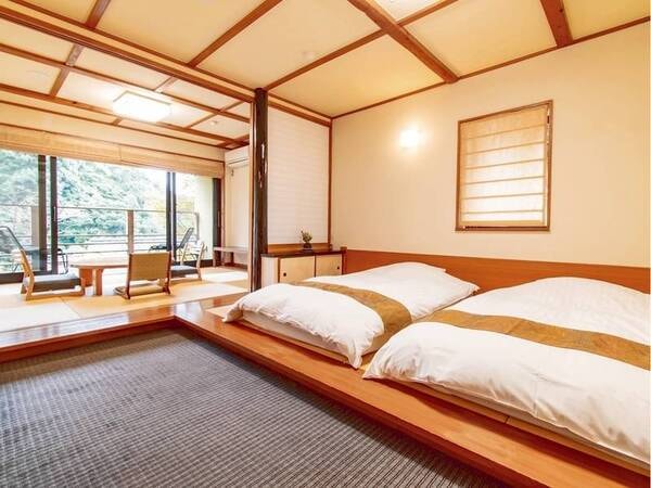 【和洋室一例】 和室でありながら、小上がりにローベッドを備えています