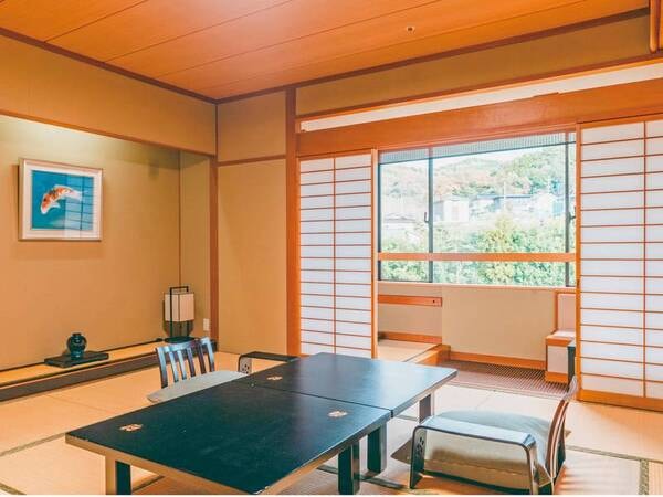 和室１２．５畳【日本庭園側】、和室１２．５畳【山側】/一例