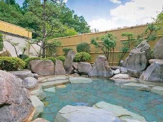 自然と和む 四季の宿 さひめ野／【温泉：露天風呂】