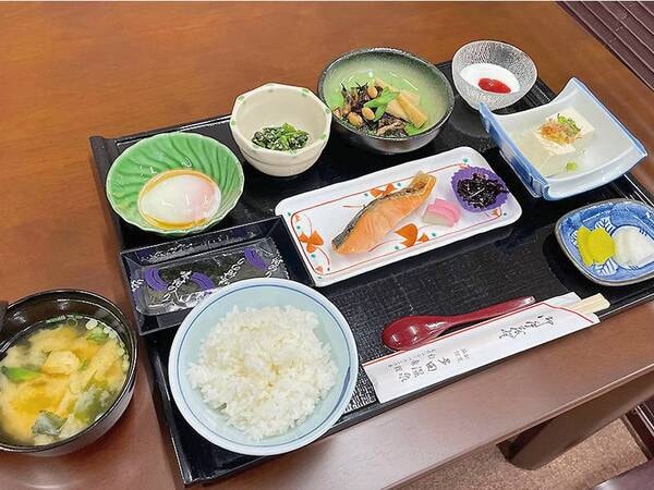 【朝食】和定食一例