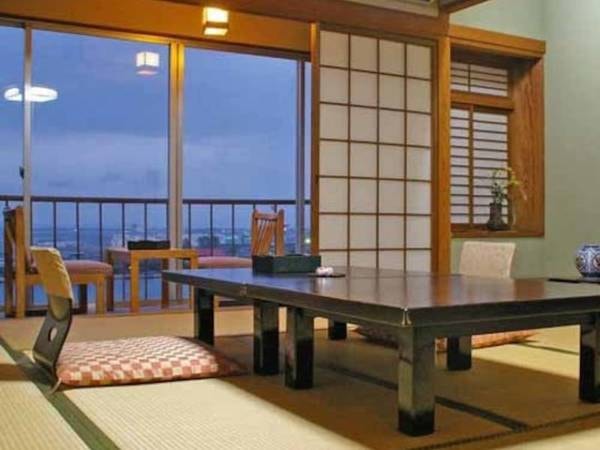 オーシャンビュー眺望が自慢の和室/一例