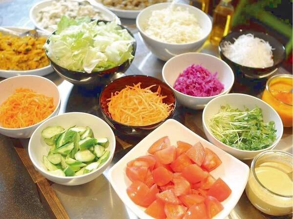 【朝食】出雲野菜のサラダ/例