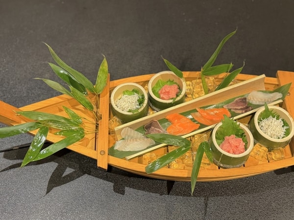【夕食:刺身コース※写真は2人前/例】新鮮な魚を用いたお刺身コース