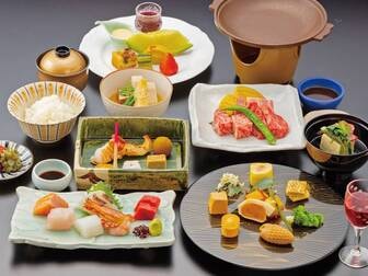 近畿 関西 の料理が美味しい 食事が豪華 口コミ高評価の温泉旅館 宿 22年最新 ゆこゆこ