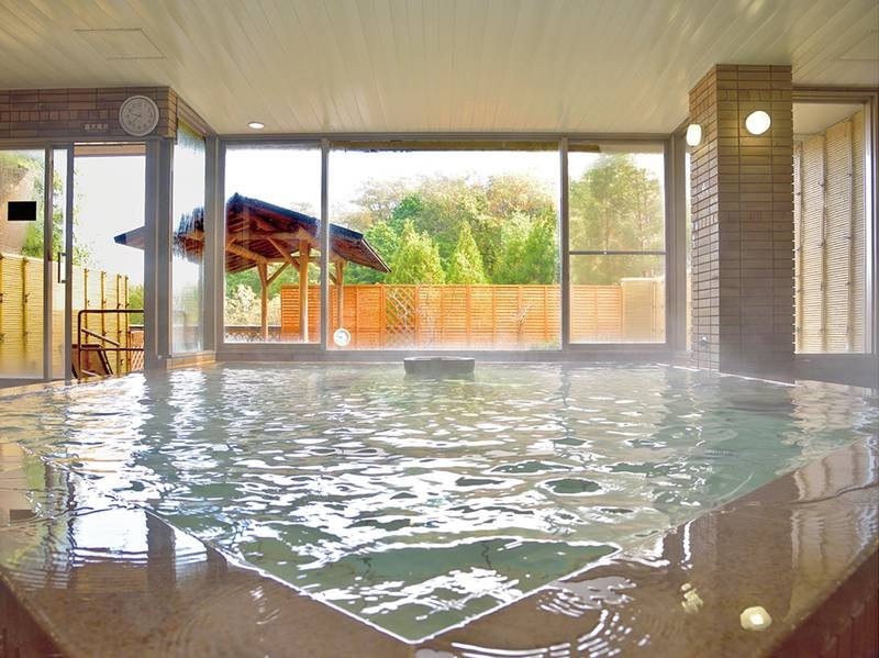 【大浴場】広々とした大浴場
