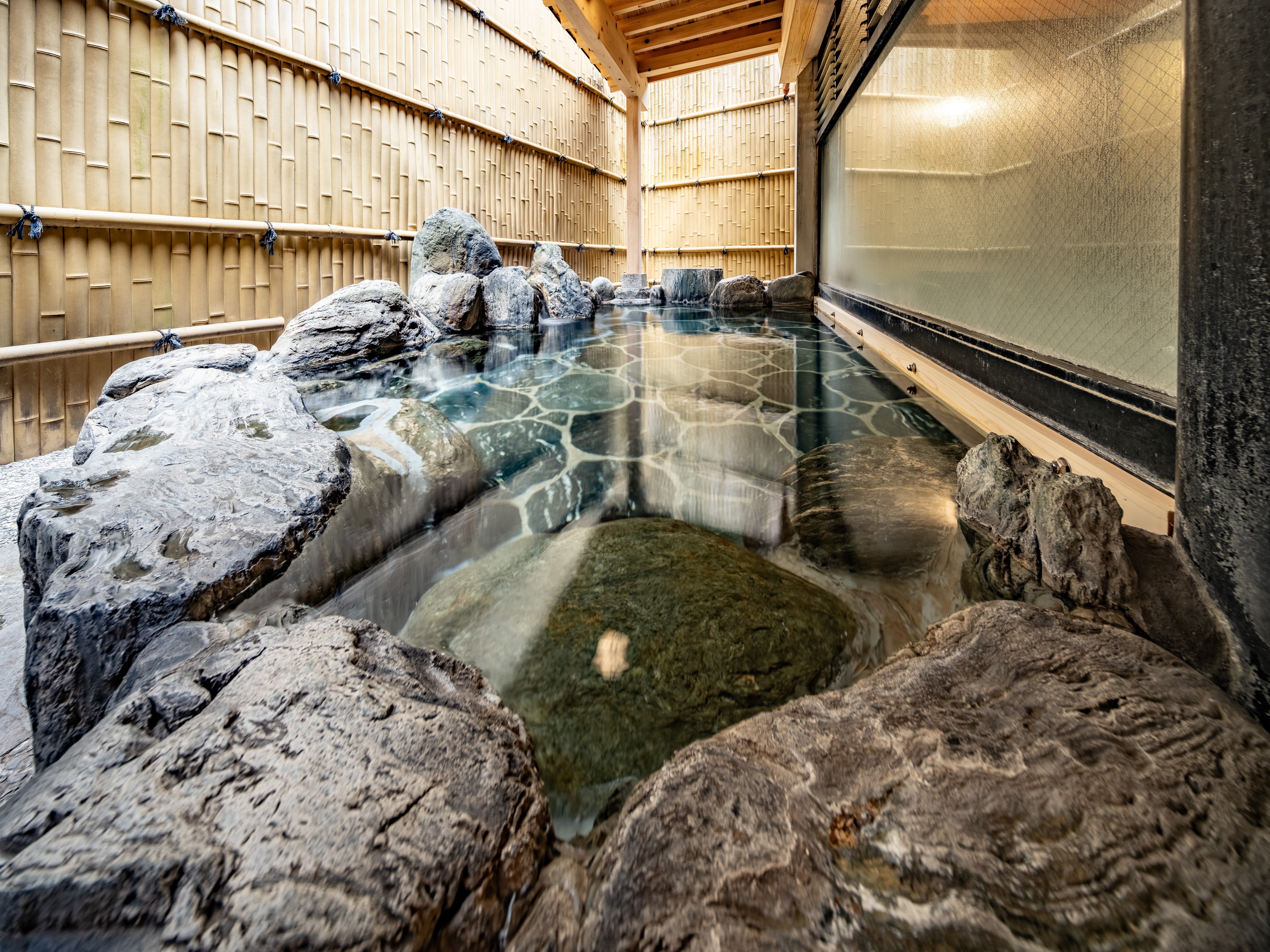 【露天風呂】白梅の湯